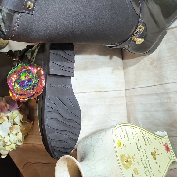 Michael Kors Signature Brown Rain Boots - Picture 8 of 10